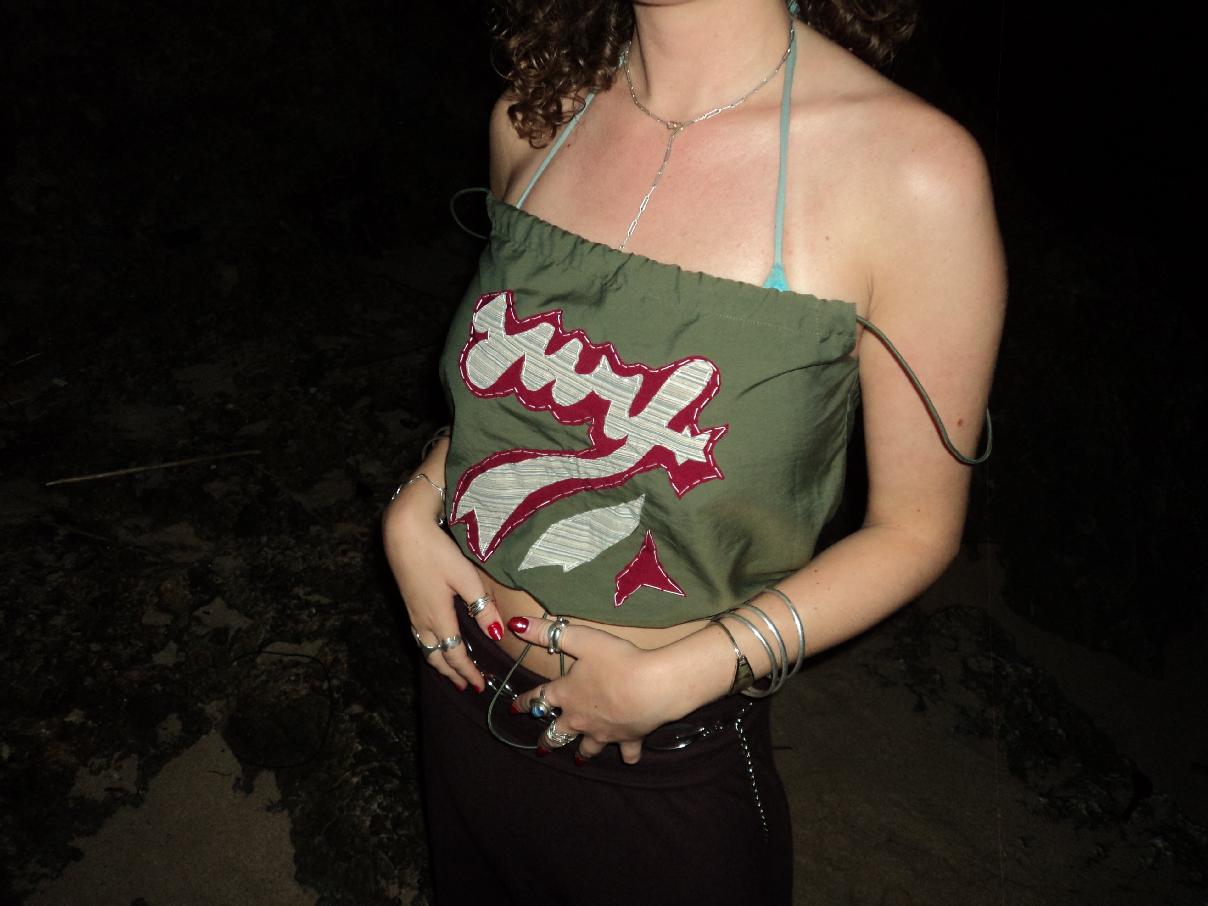 surf olive print green top